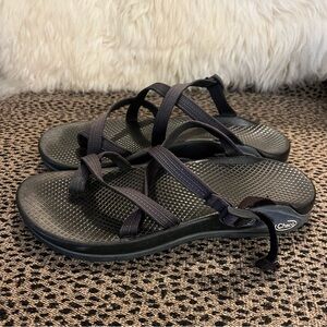 Women's Chaco sandals - size 8 - black